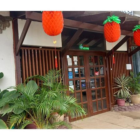 Oyo 934 Bea'S Garden Inn Tiniguiban Bagian luar foto