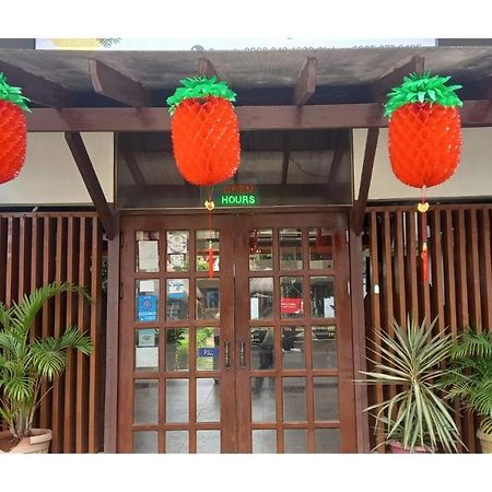 Oyo 934 Bea'S Garden Inn Tiniguiban Bagian luar foto